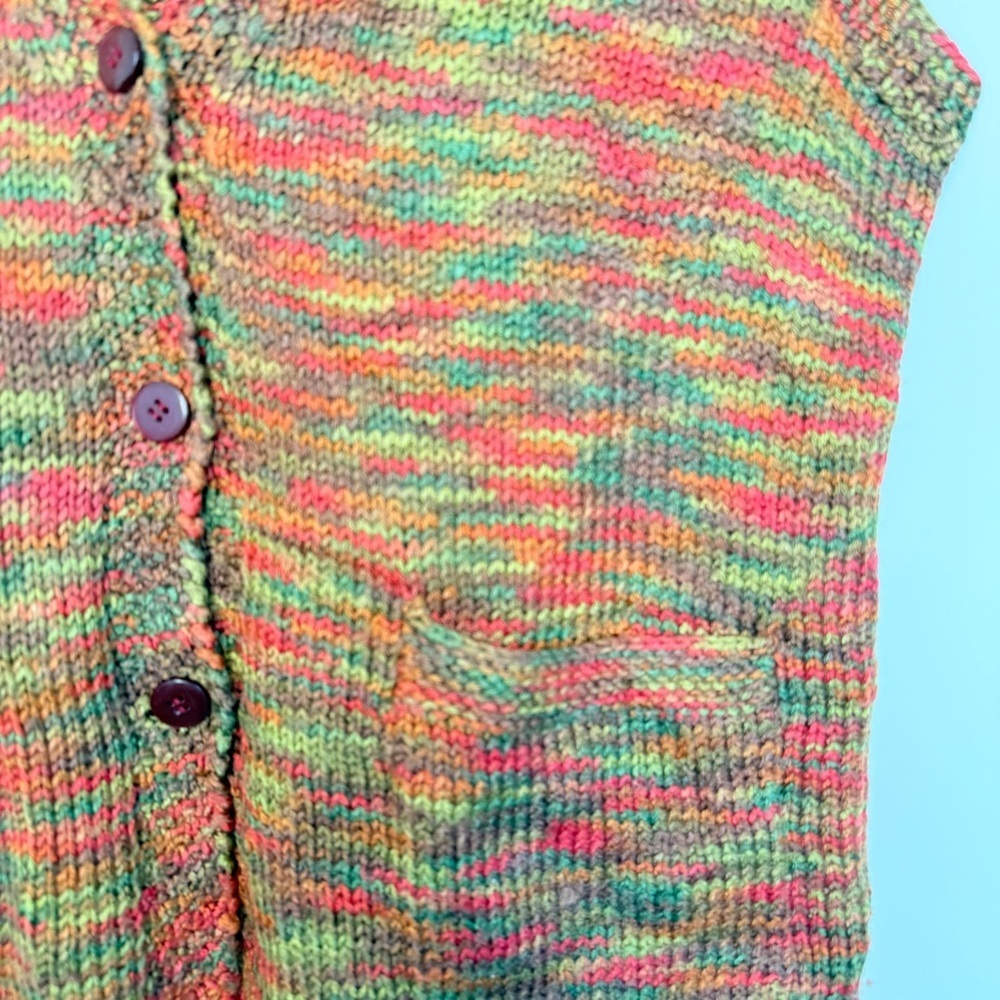 Multicolor Hand-Knit V-Neck Button Vest - Picture 3 of 11